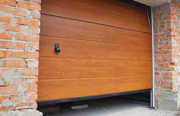 Garage Door in Santa Monica